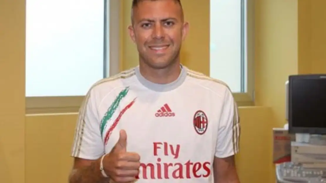 Milan,Menez'i Açıkladı!