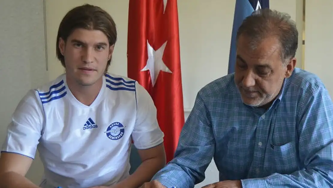 A.Demirspor Ferhat'a İmza Attırdı!