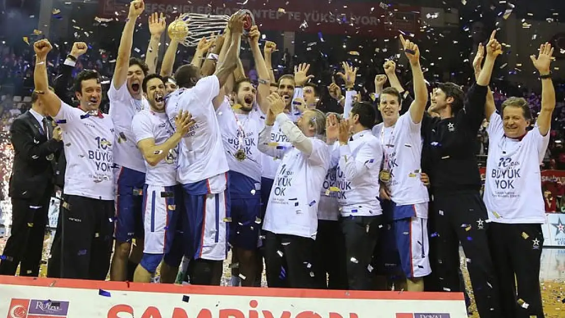 Kupa Anadolu Efes'in!