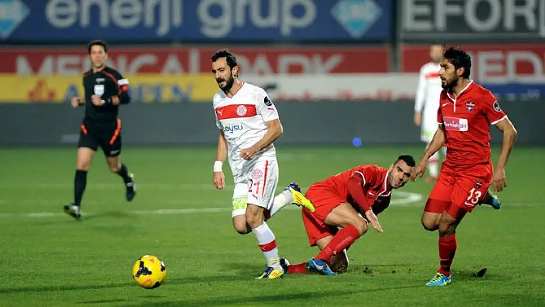 Antalyaspor Evinde Kayıp!