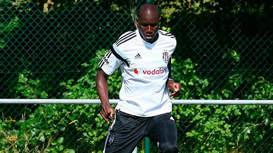 Demba Ba'dan Hocasına Ağır Sözler!