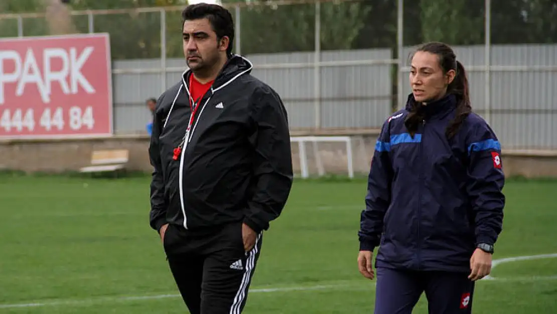 Galatasaray'dan Elazığspor'a!