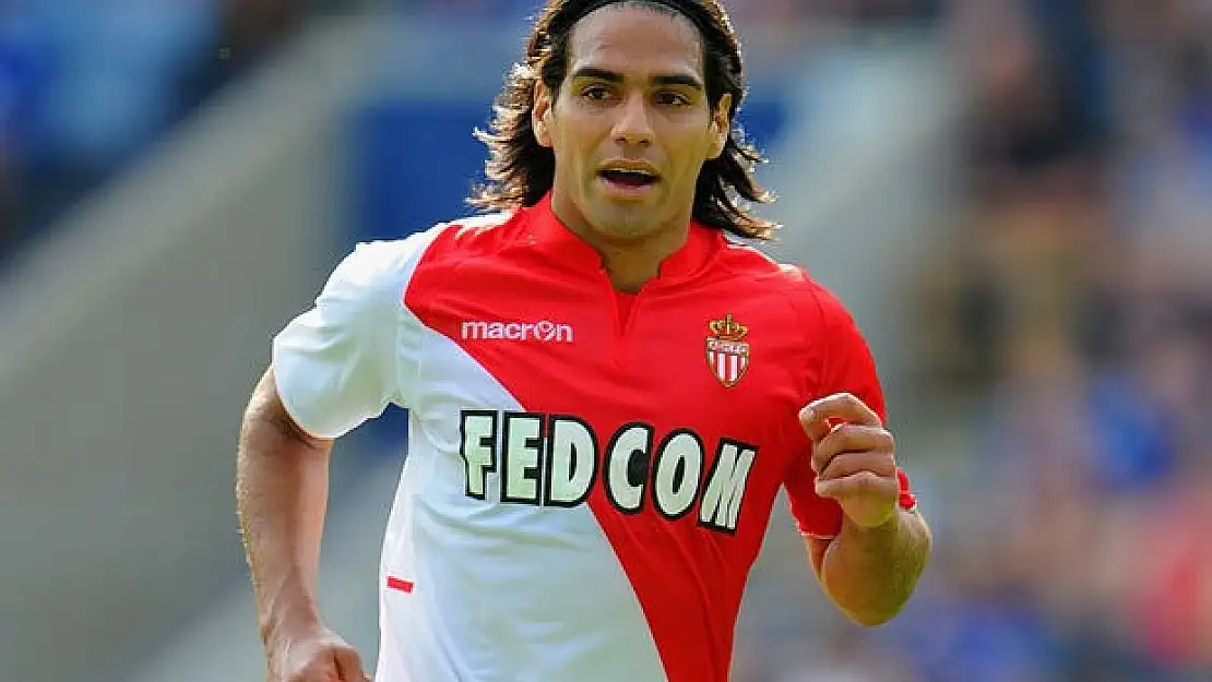 Tur Gitti,Falcao Geliyor!