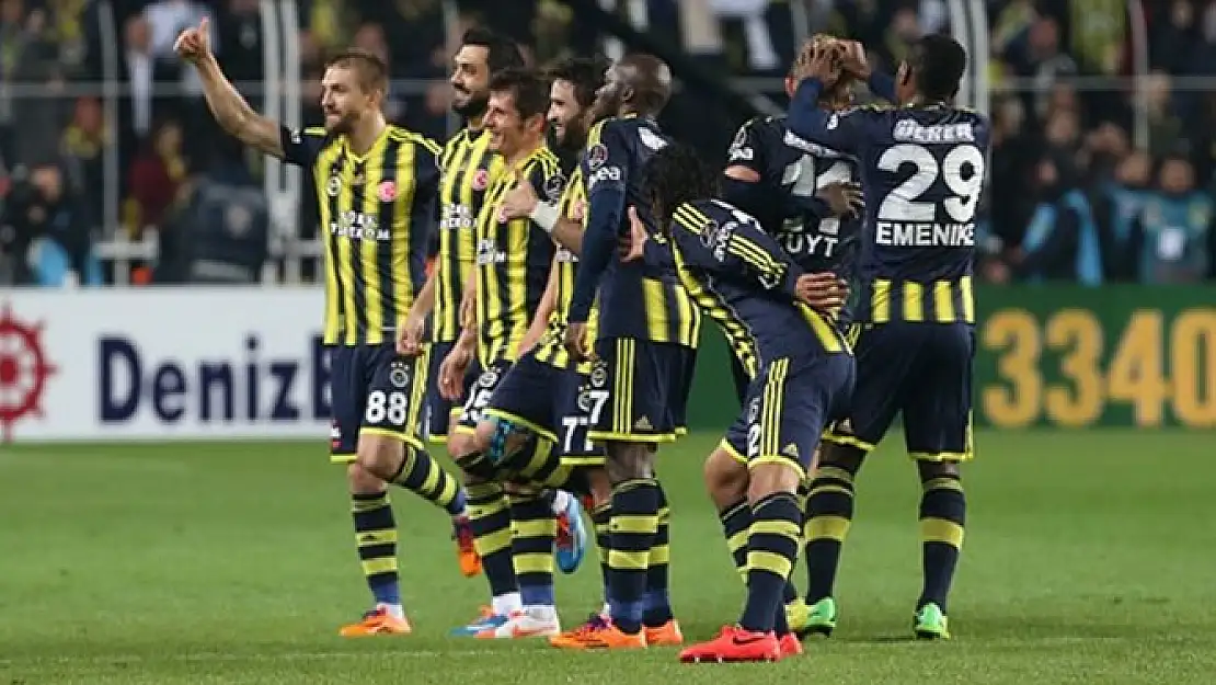 Fener Yabancılarıyla Kazandı!