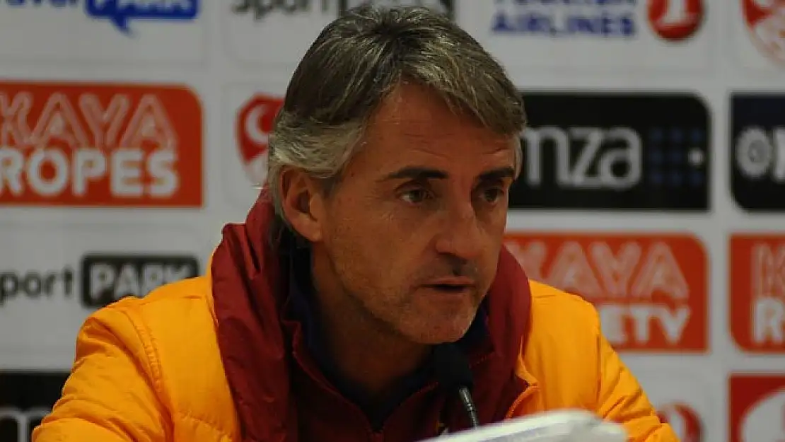 Mancini Stoper İstiyor!