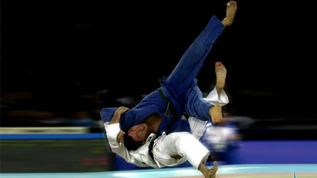 Judoda 1 Altın 2 Bronz!