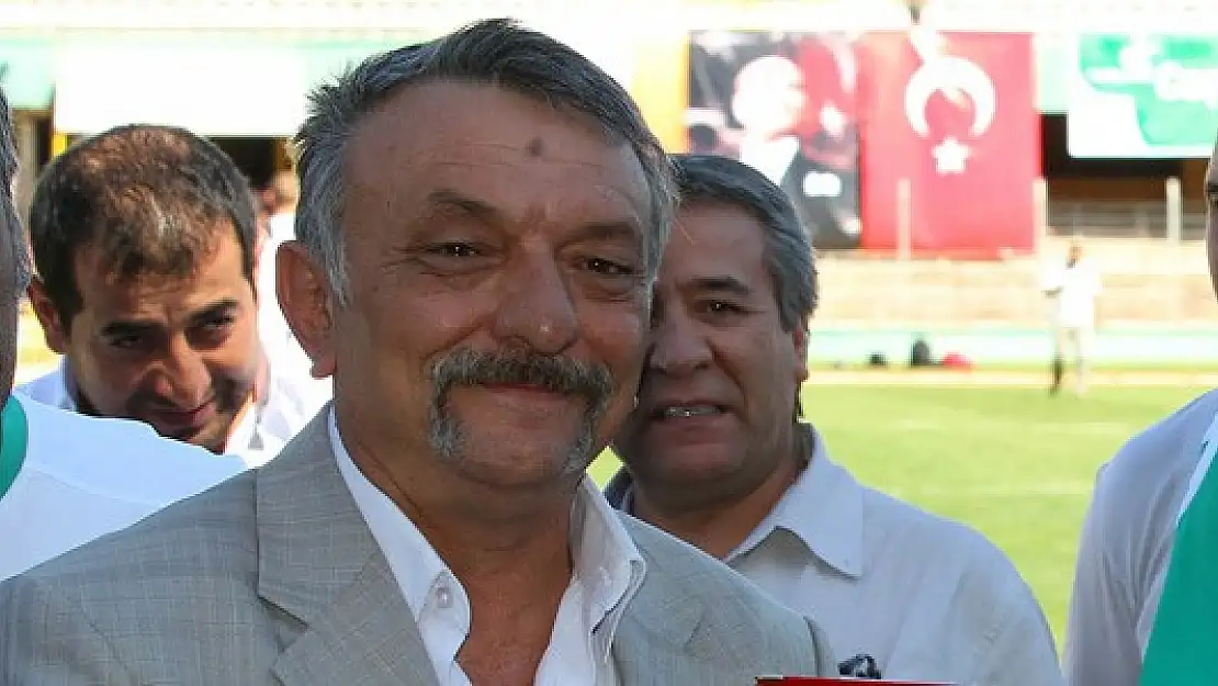 Şekerspor'dan Ümit Özat''a Teşekkür!