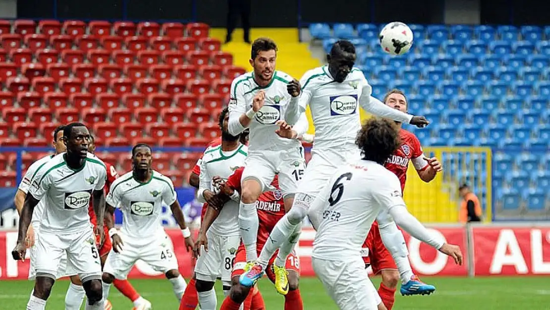 Akhisar 5 Hafta Sonra Galip!