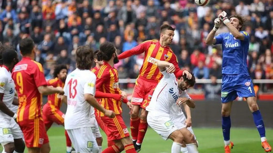 Kayseri Süper Lig Yolunda Yaralandı!