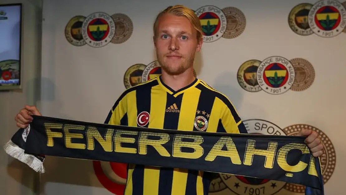 Kjaer,İmza Attı!