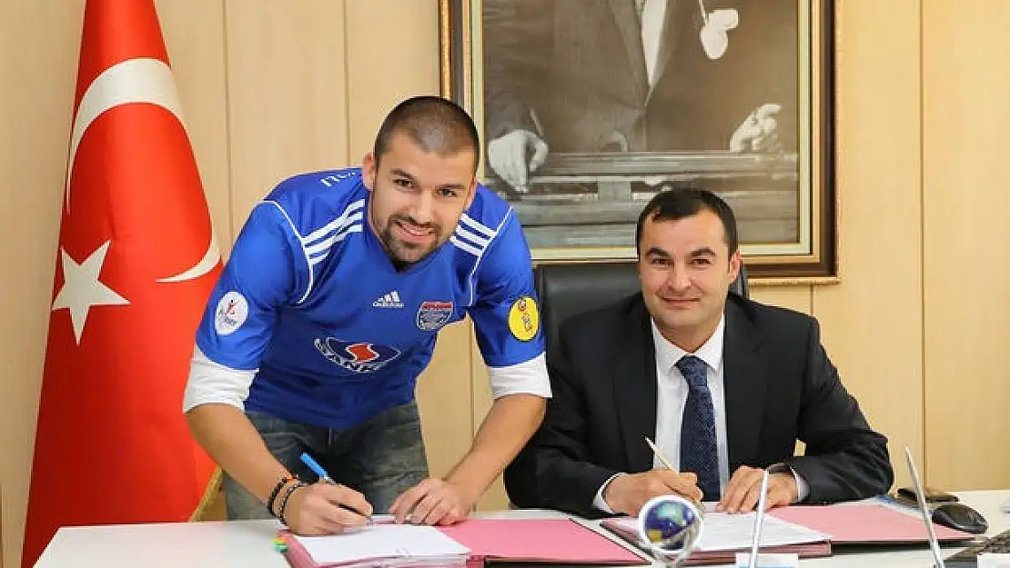 Raspopovic GBB'de!