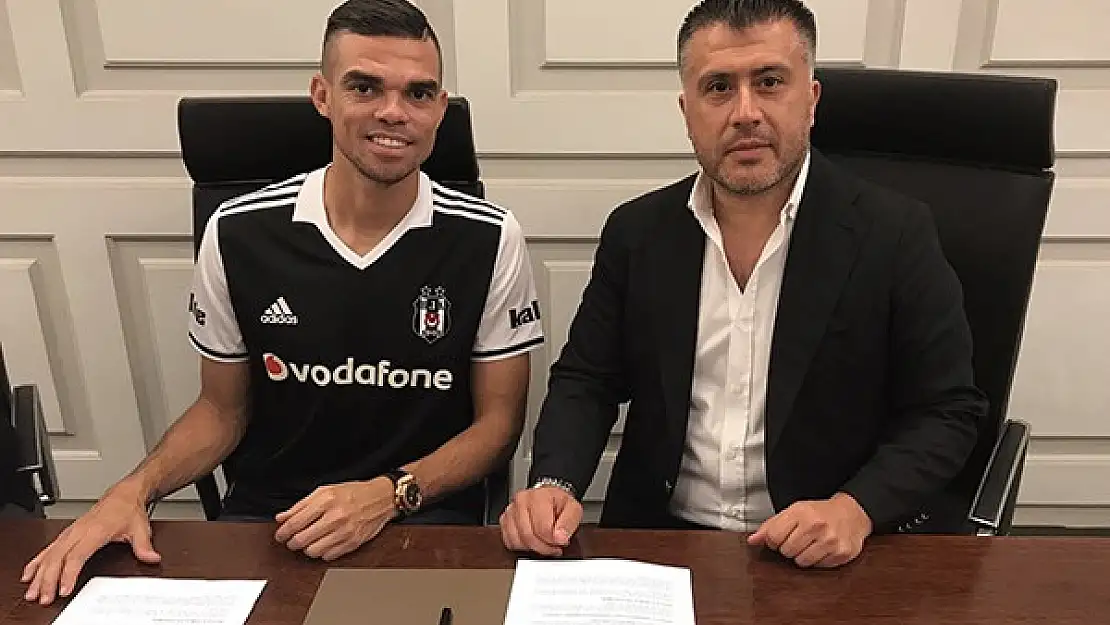 Pepe,Beşiktaş'a imza Attı!