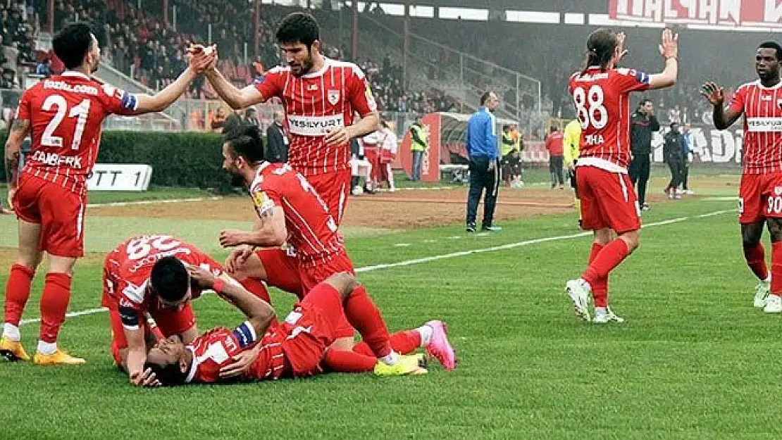 Samsunspor İlk Kez Beşledi!