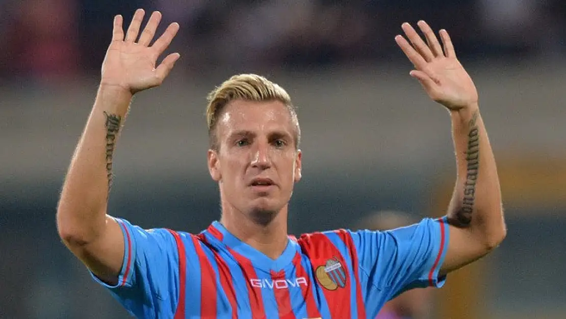 Maxi Lopez,Timsah İçin Geldi!