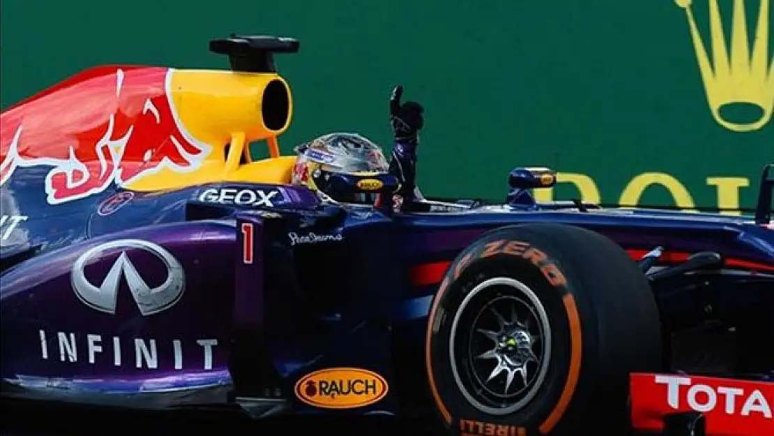 Vettel'e Durmak Yok!