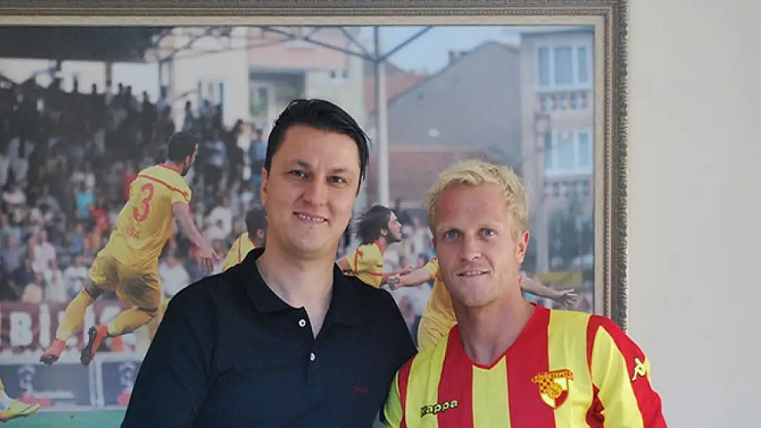 Göztepe,2 Golcü Aldı!