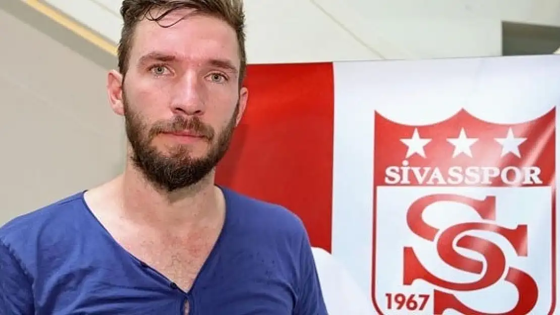 Yiğit,Sivassspor'da!