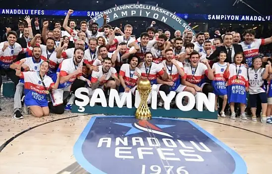Şampiyon Anadolu Efes!