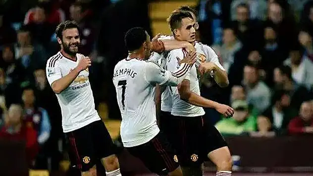Manu,Tek Attı!
