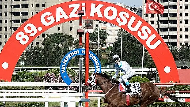 89. Gazi Koşusu'nu ''Renk'' kazandı!