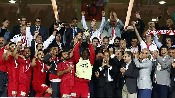 Antalyaspor,Süper Lig'de!