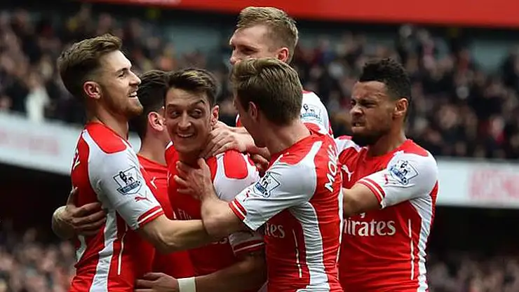 Arsenal Liverpool'u Dağıttı!