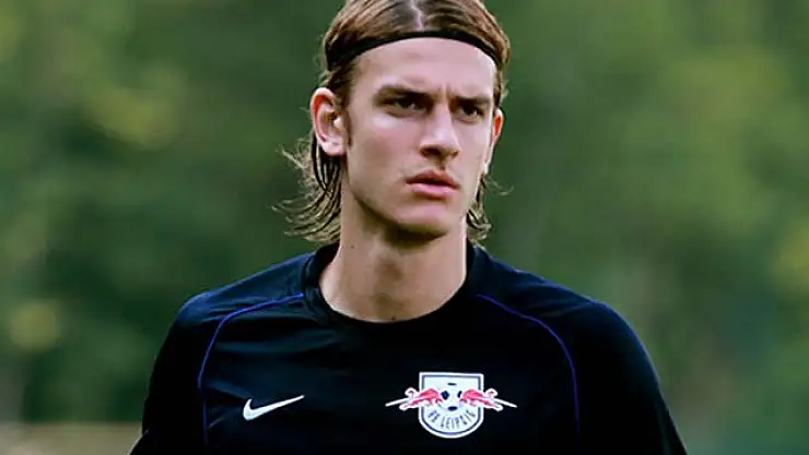 Atınç Nukan, Kartal Oluyor!