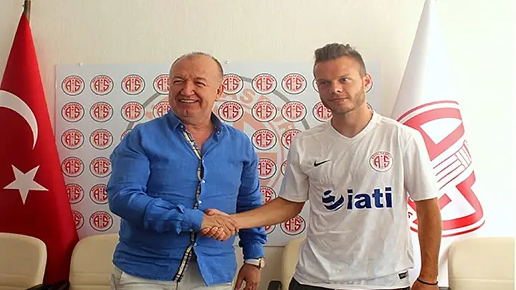 Antalyaspor Transferde Durmuyor!
