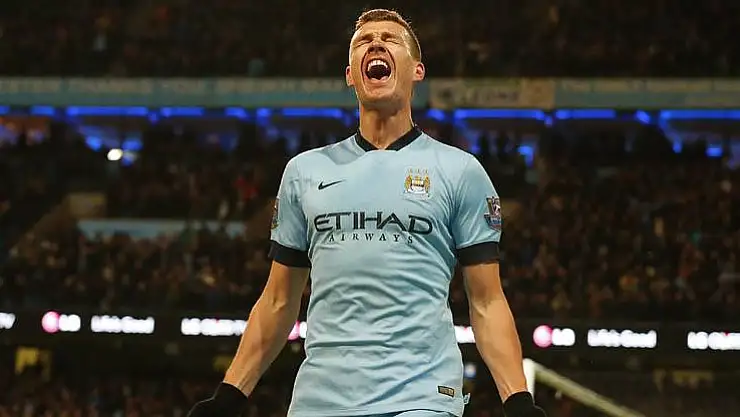 M.City,Beşledi!