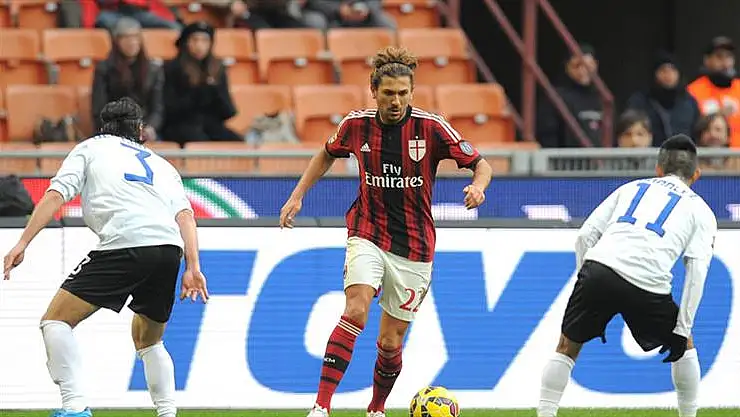 Milan Evinde Mağlup!