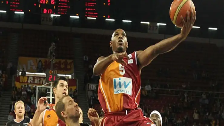 Derbide Gülen Galatasaray!