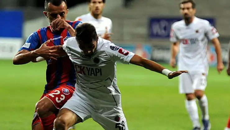 Demir 90'da Parladı!