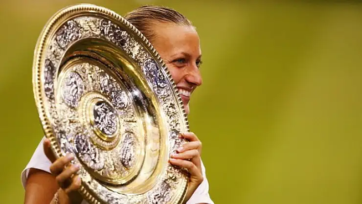 Wimbledon'da Zafer Kvitova'nın!