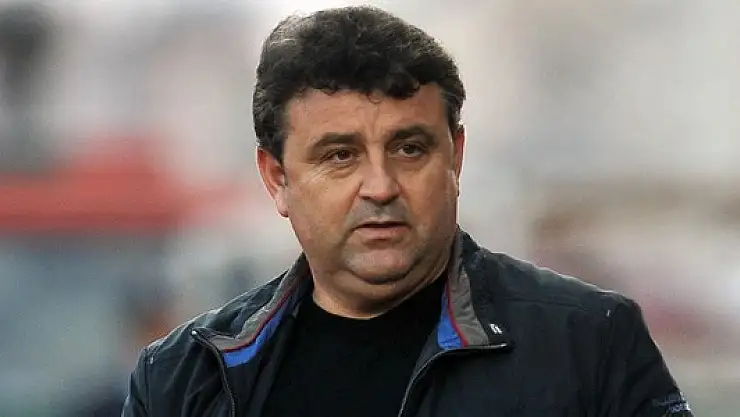 Sağlam,İstifa Etti!