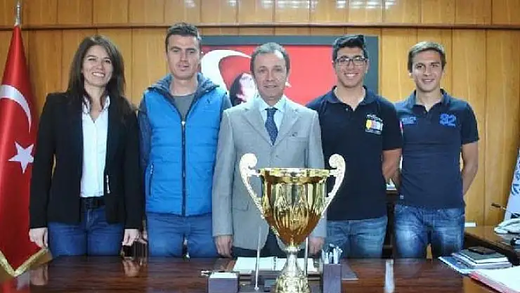 Denizlili Samed,Rekora İmza Attı!
