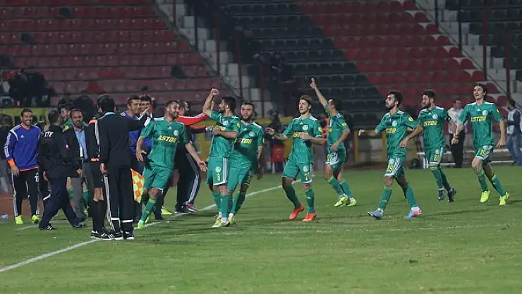 Youssef,Üç Puanı Getirdi!