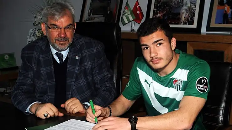 Timsah'a Genç Stoper!