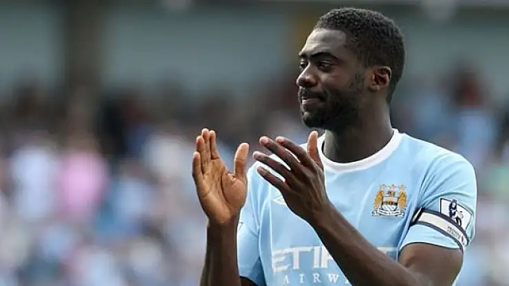 Toure Bitti,Demba Ba Sırada!