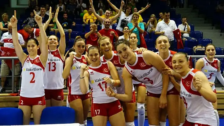 İtalya'yı Yendik!
