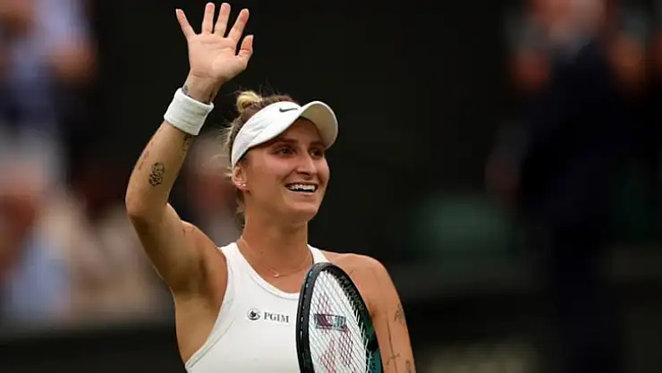 Wimbledon'da Şampiyon Marketa Vondrousova!