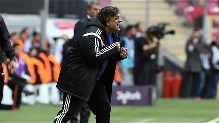 Yılmaz Vural'dan Olay Hareket!